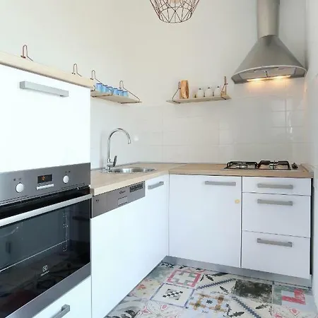 Split Hills Sea View